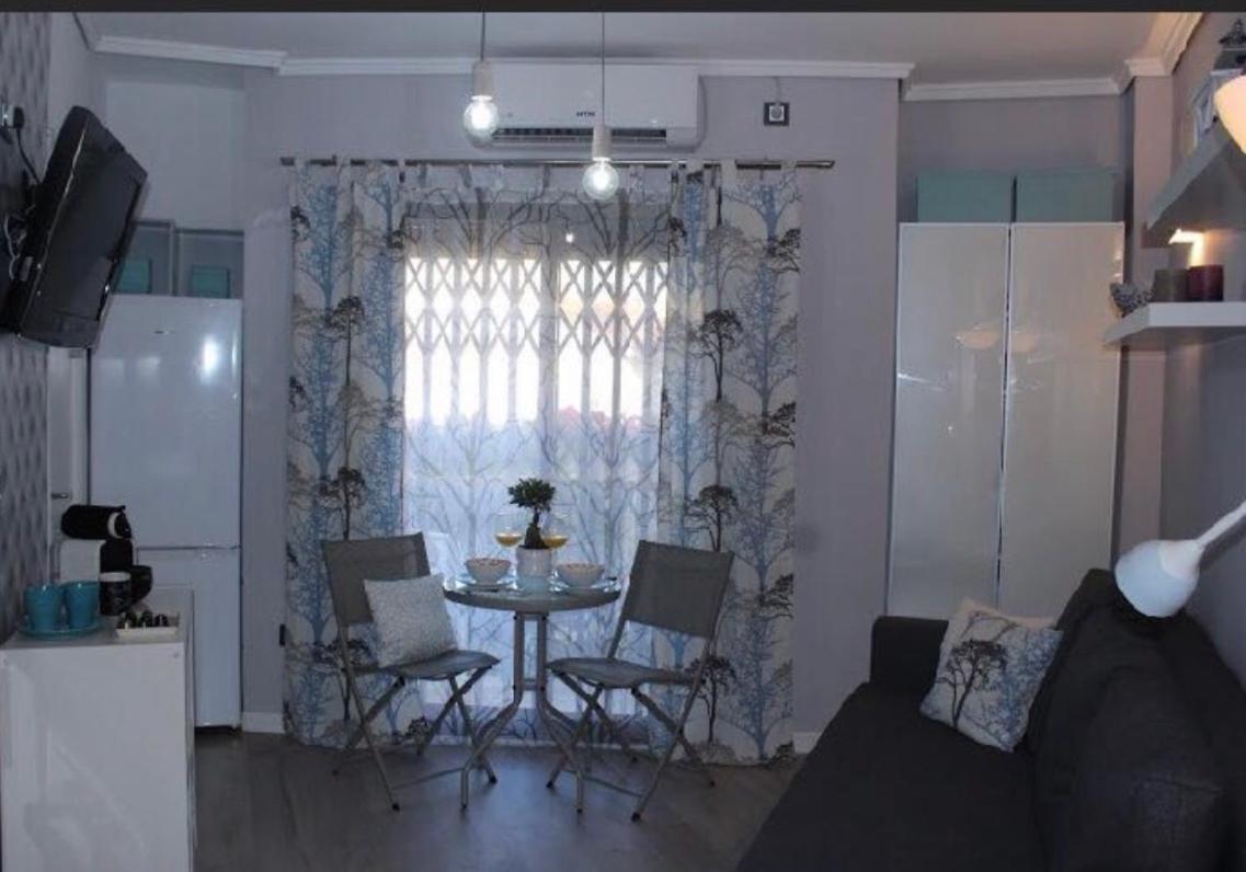 Retiro Beach Apartment เดเนีย ภายนอก รูปภาพ